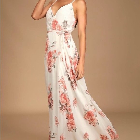 Lulus Dresses & Skirts - NWT. Lulus Florals Sleeveless Maxi Dress